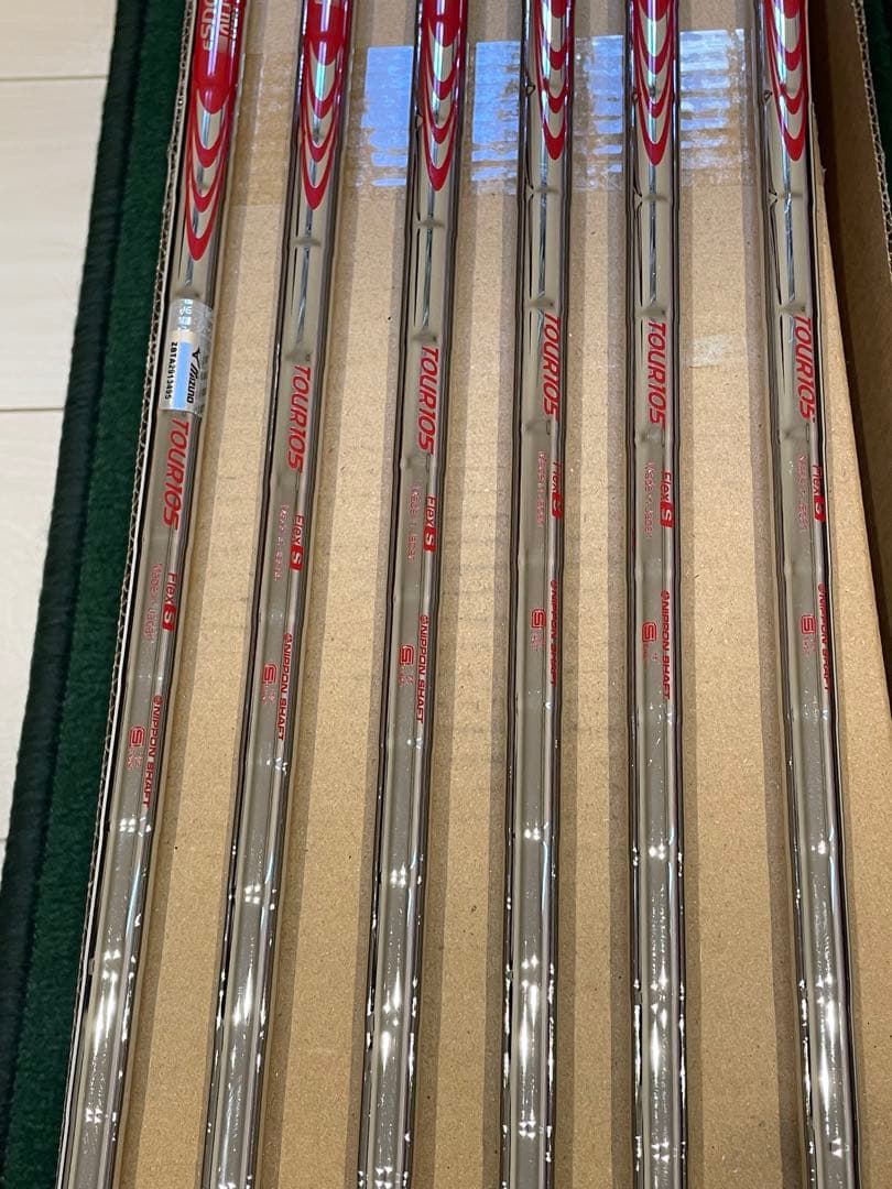 美品ミズノ 最新アイアン M-13 ５番〜PW モーダス105S 6本セット