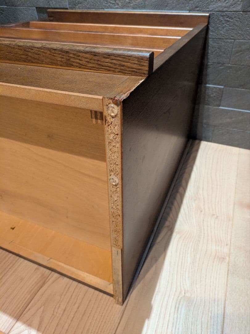 【karimoku】カリモク 4段 木製チェスト 小型タンス クラシックデザイン