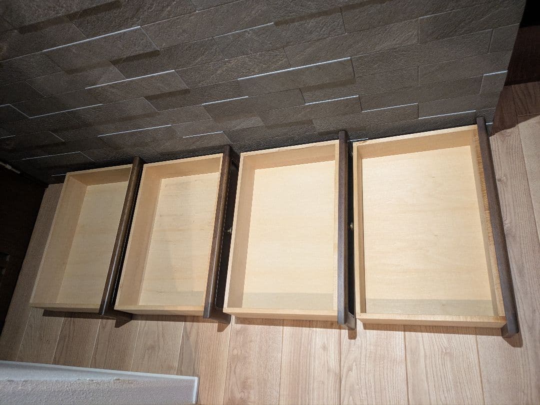 【karimoku】カリモク 4段 木製チェスト 小型タンス クラシックデザイン