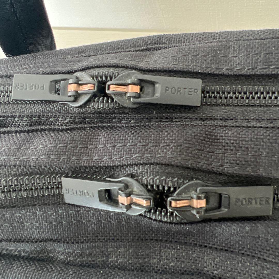 吉田カバン　PORTER TENSION ブラックビジネスバッグ