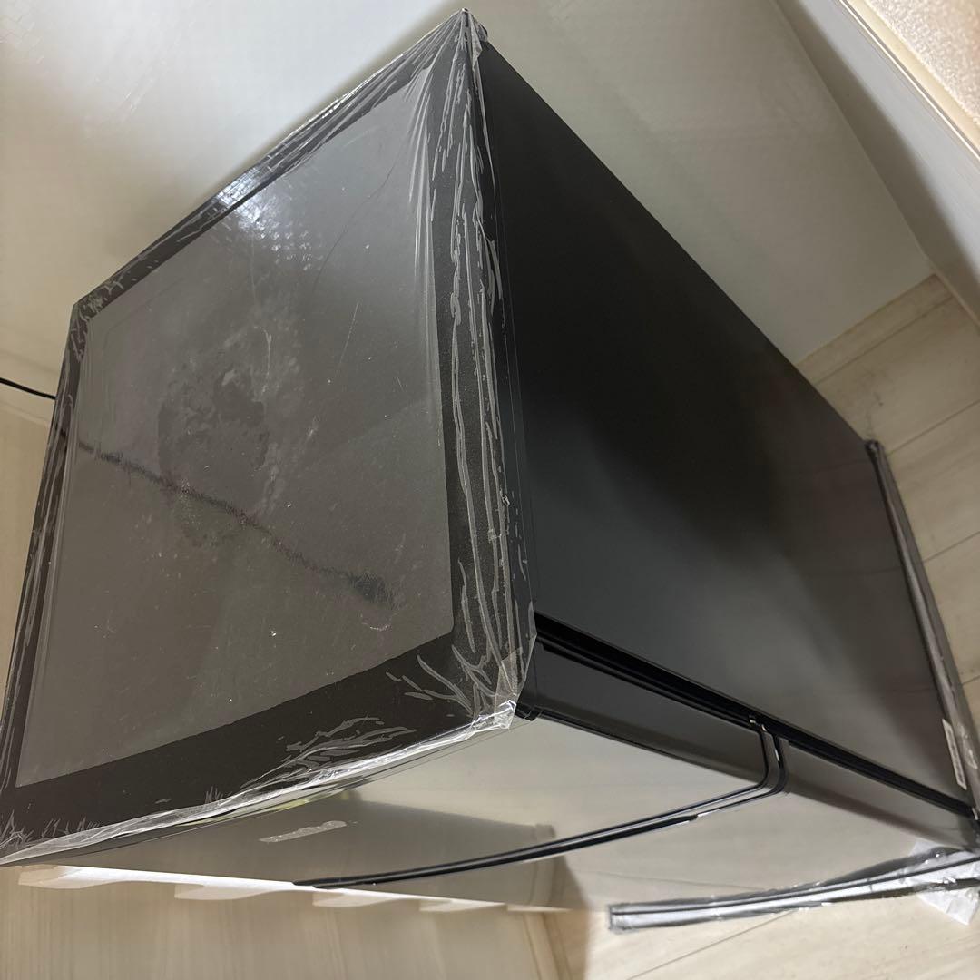 コンパクト2ドア冷蔵庫 ブラック　comfee 90L