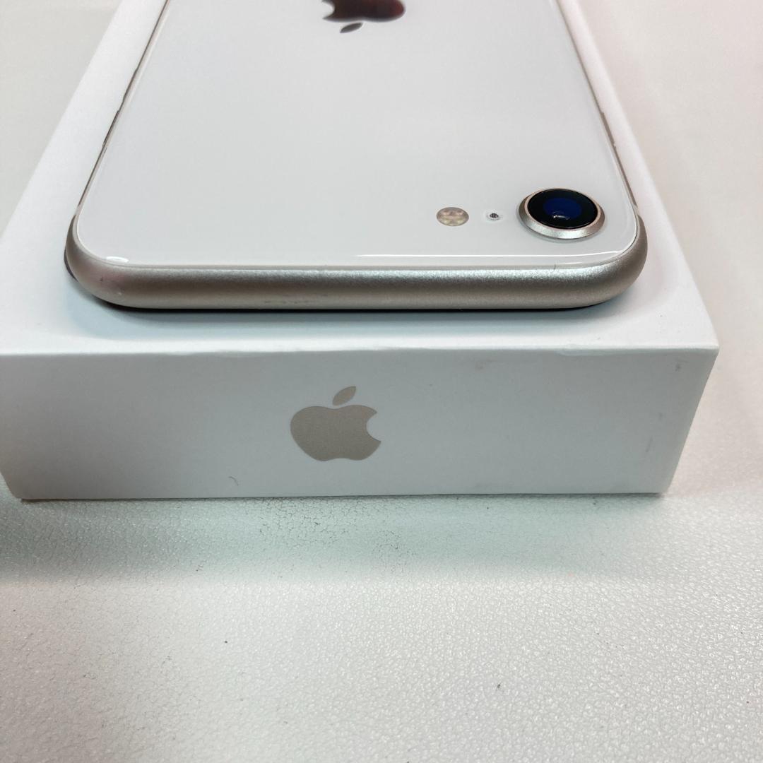 iPhoneSE3 64gb【極美品☆新品バッテリー】