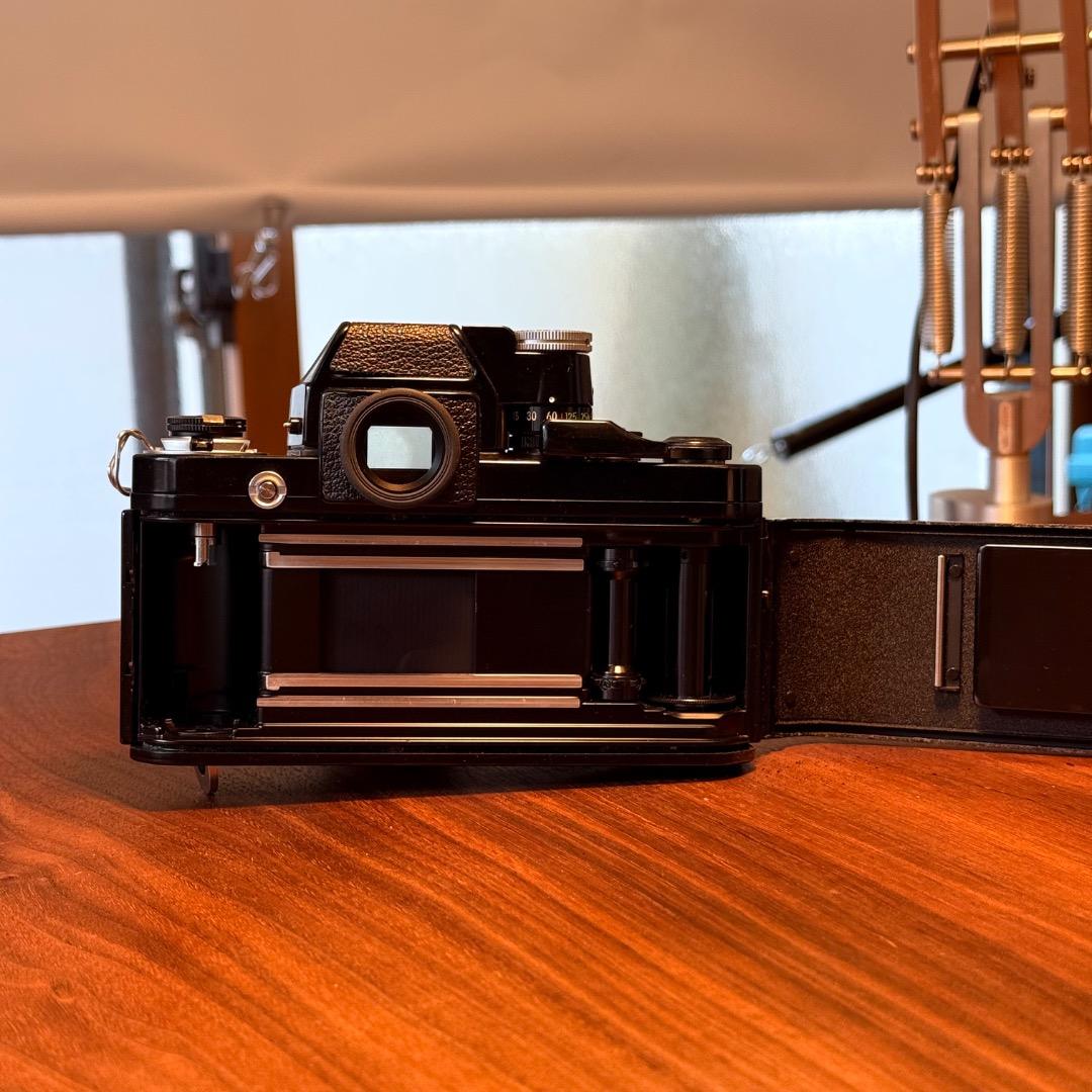 Nikon F2 フォトミック フィルム一眼レフNikkor 50mm F1.4
