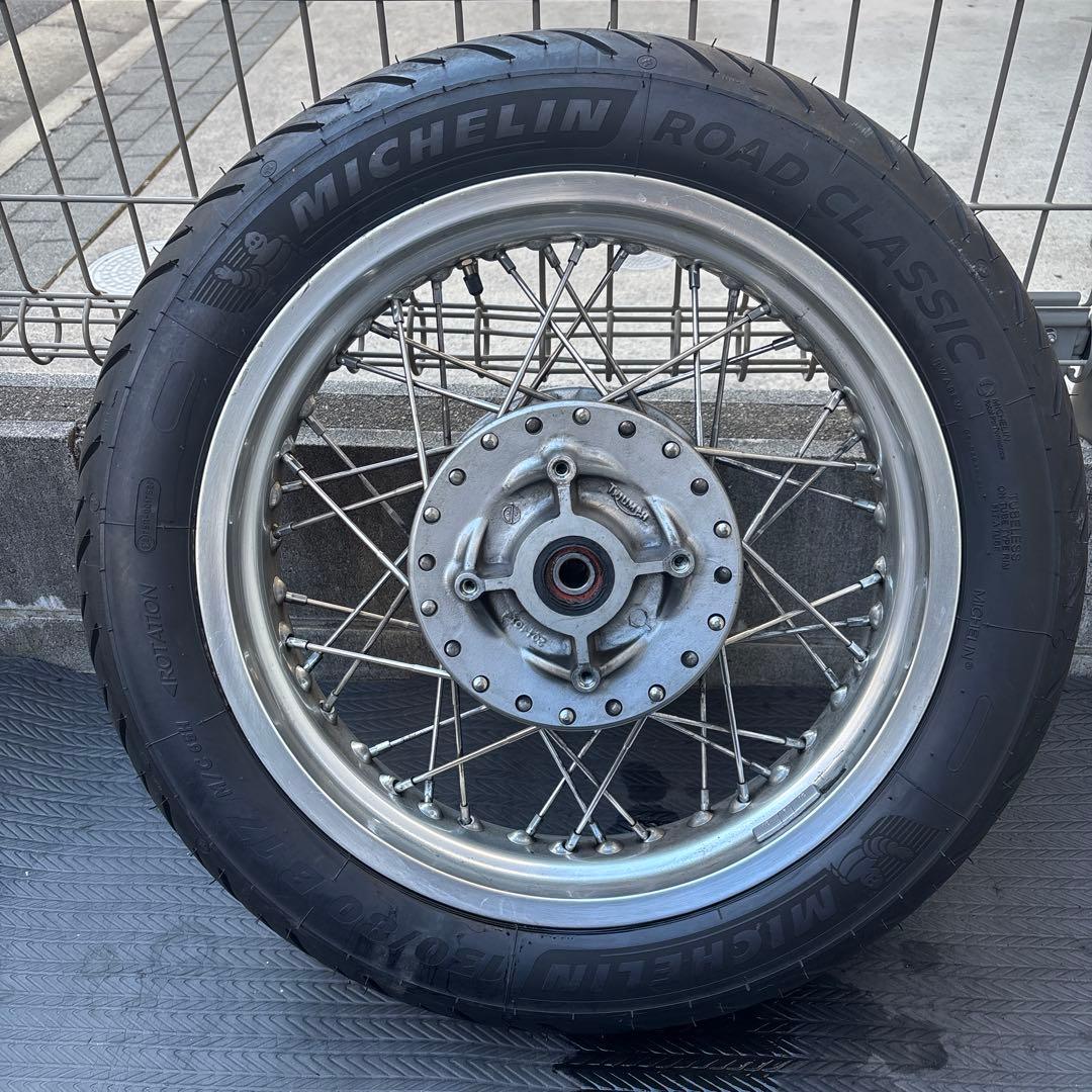 トライアンフ　空冷アルミホイール　ボンネビル　スラクストン純正