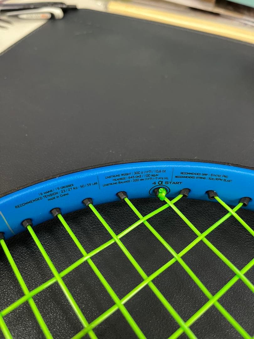 【美品】バボラ 無印ピュアドライブ 2018（ノーマル仕様・グリップサイズ2）