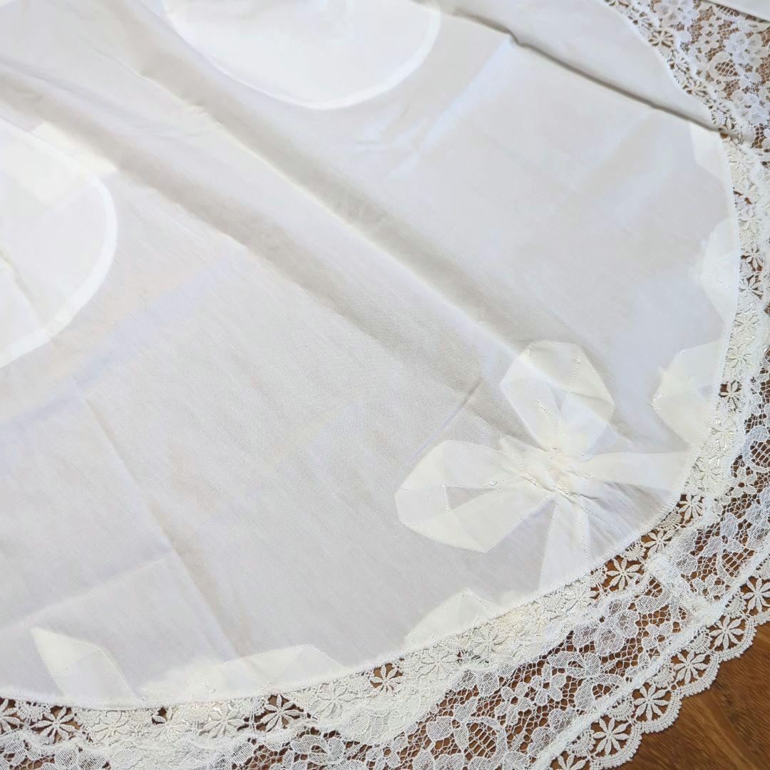 さえら　ヒスクローネ　サロンエプロン　レースエプロン