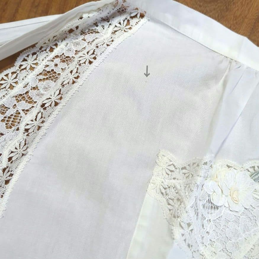 さえら　ヒスクローネ　サロンエプロン　レースエプロン