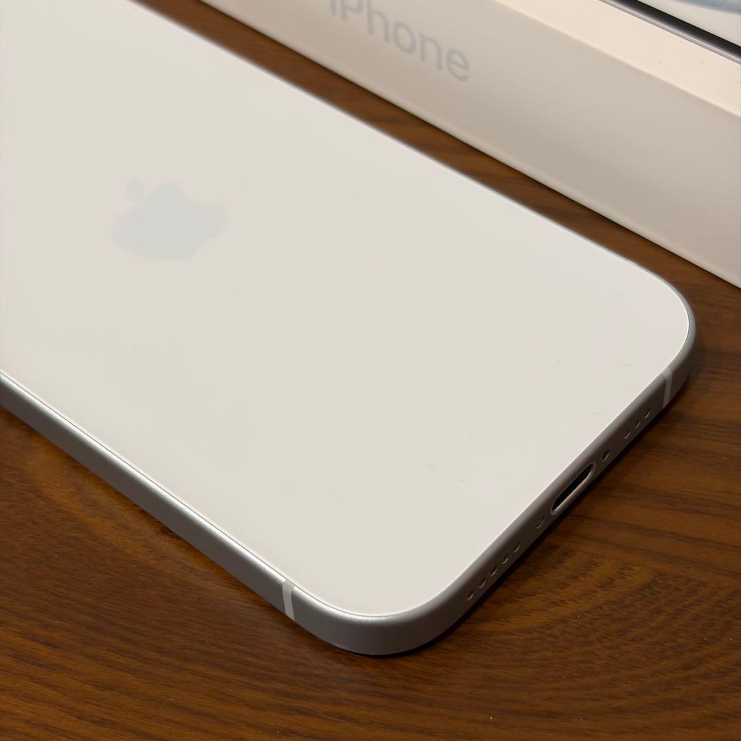 Apple iPhone15 SIMフリー 128GB