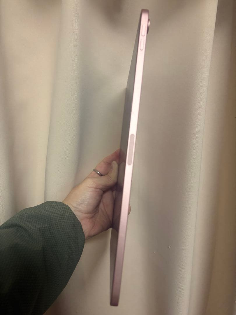 iPad Air 第4世代（Wi-Fiモデル / 64GB / ローズゴールド）
