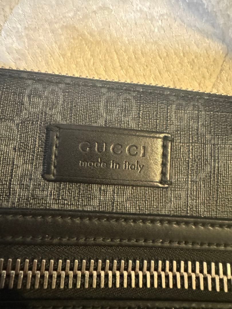 GUCCI ショルダーバッグ　美品
