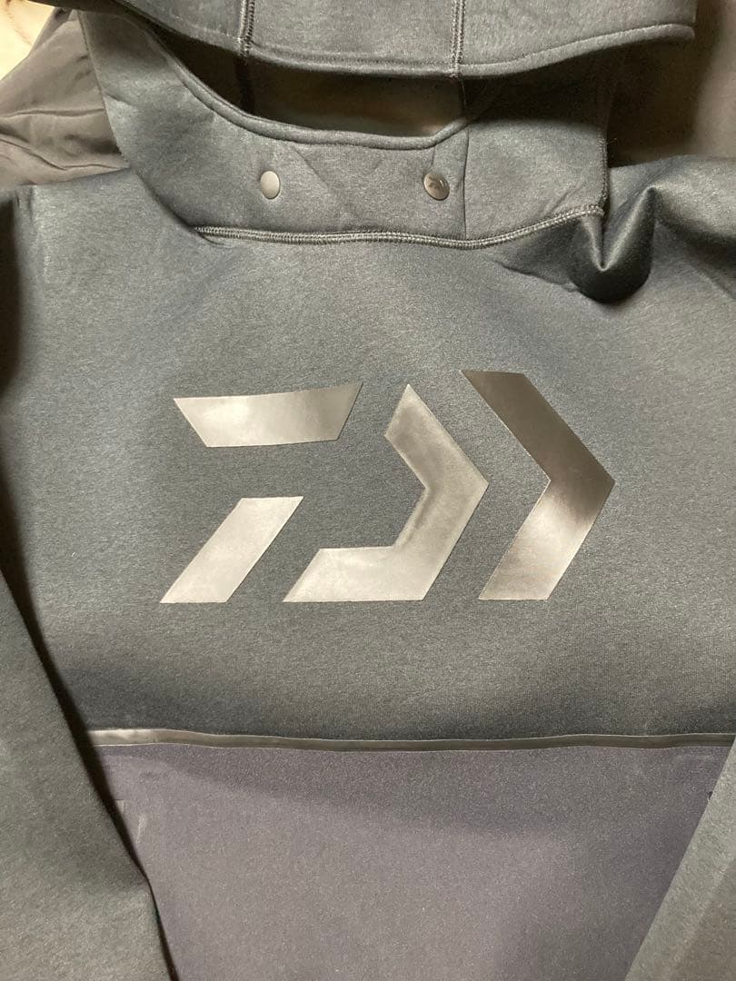 ダイワ　プルオーバーパーカー撥水防寒実寸Ｌ