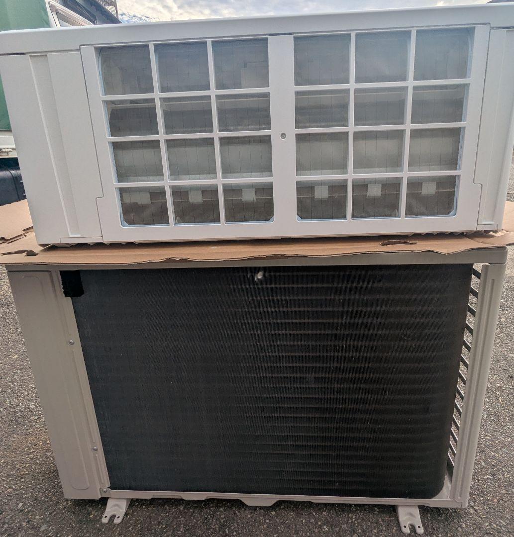 Fujitsu エアコン AS-R403N-W　２３年製　１４畳