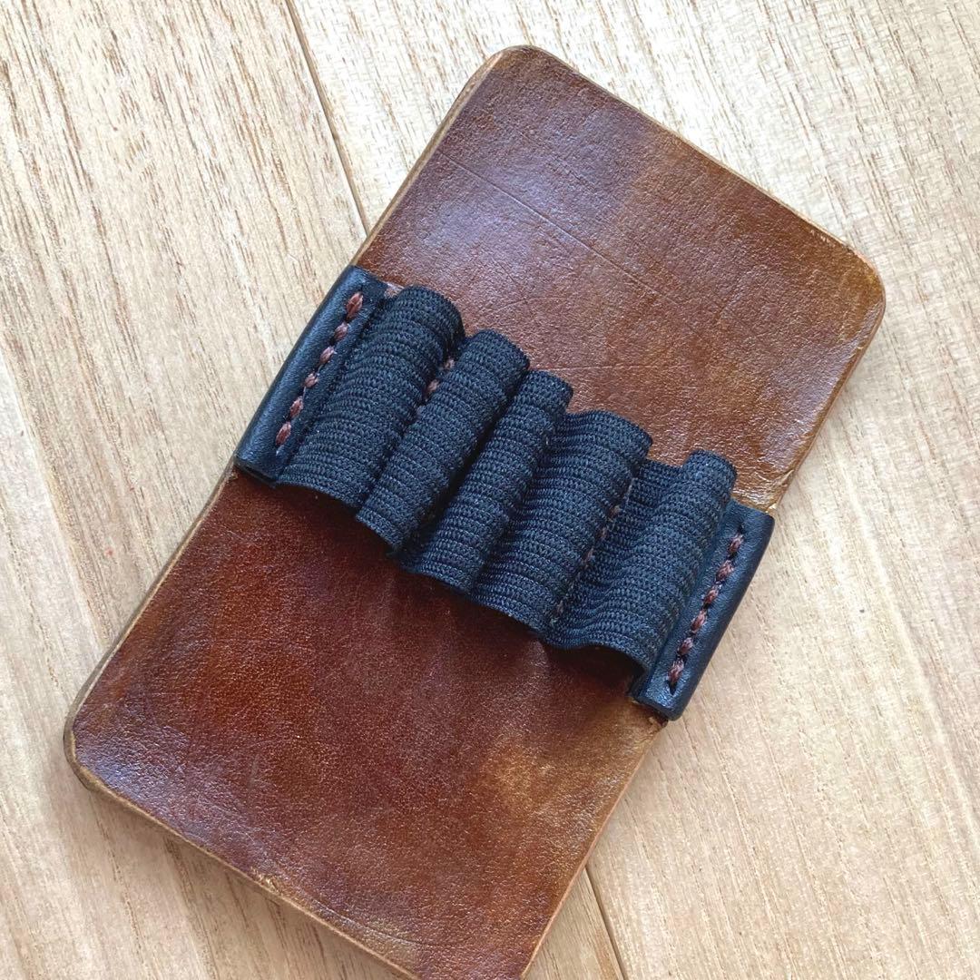 【姫路レザー:上質革】ペンケースの収納力を2倍に！ペンホルダーオーダーメイド