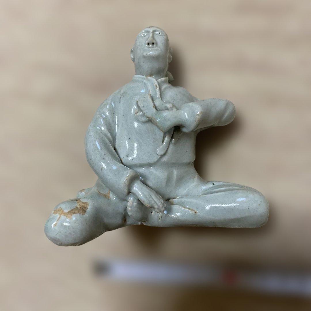 朝鮮　陶器　坐像