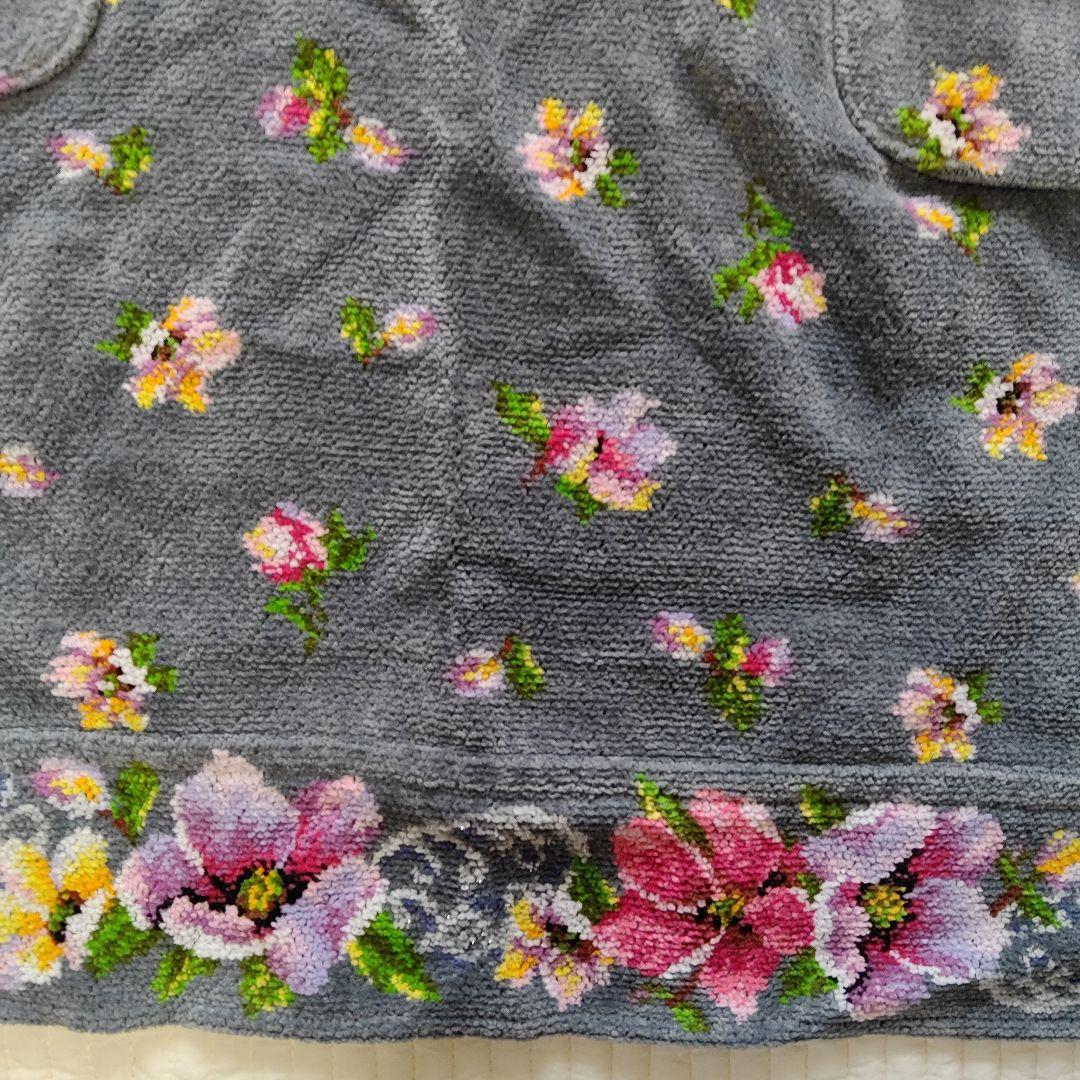 新品未使用 フェイラー 花柄 刺繍 グレー エプロン