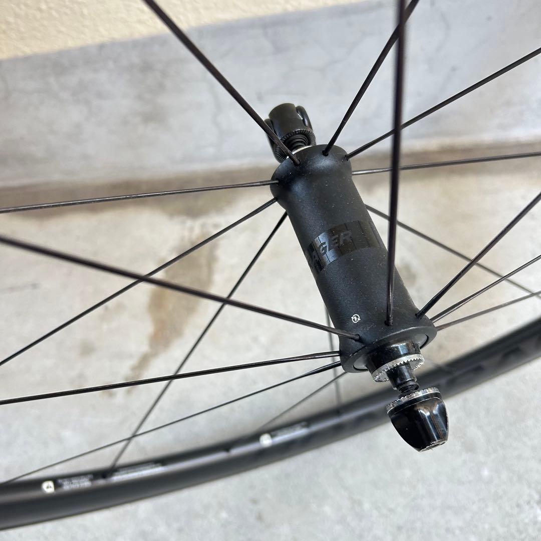 ボントレガー AEOLUS PRO3 タイヤ　10511速スプロケ付き