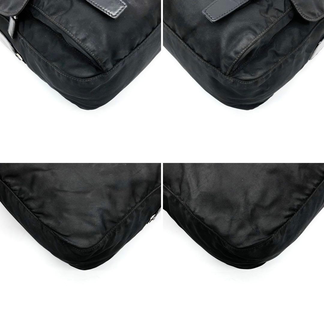 プラダ ショルダーバッグ 三角ロゴ シルバー金具 ベルト ナイロン レザー 黒