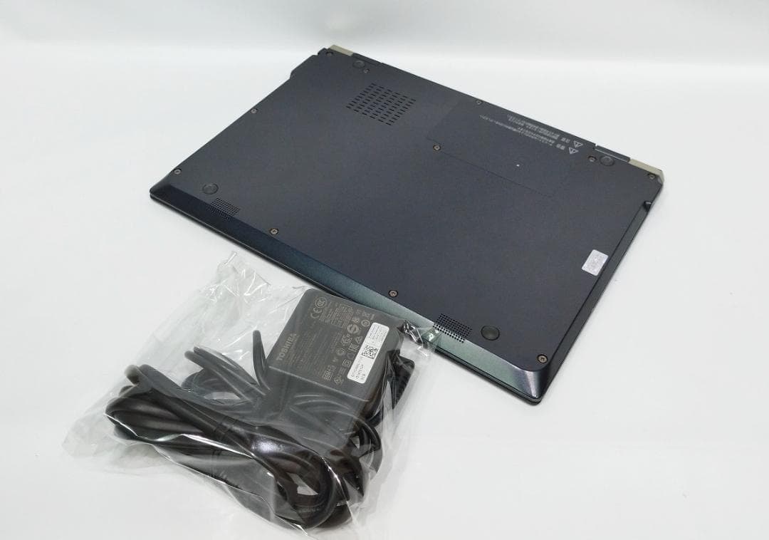 12.5タブレットPC Core 8世代I7 V82/FL 8GB 256GB