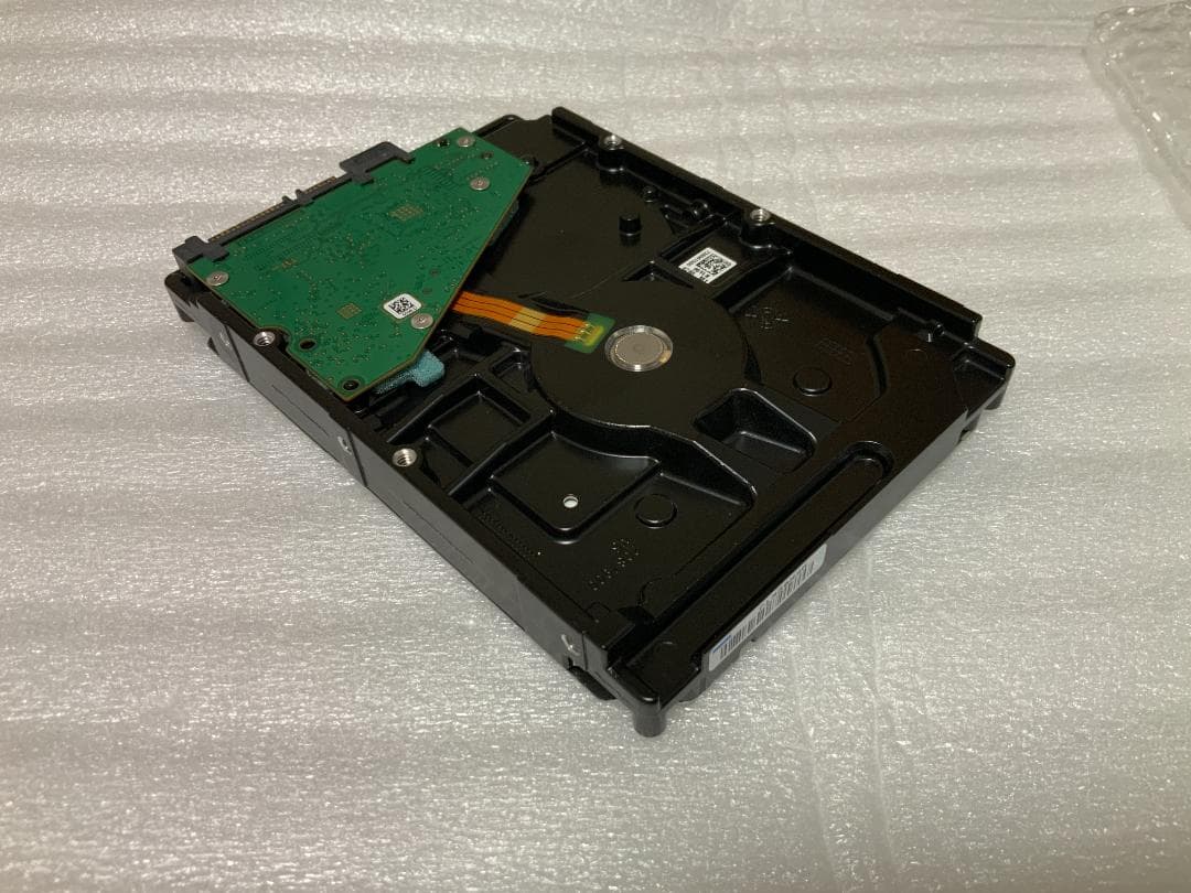 Seagate 4TB 内蔵HDD SATA接続 ST4000DM004