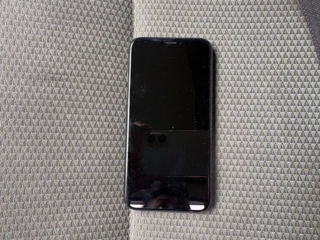 iPhoneX 256GB スペースグレイ　バッテリー残量83%