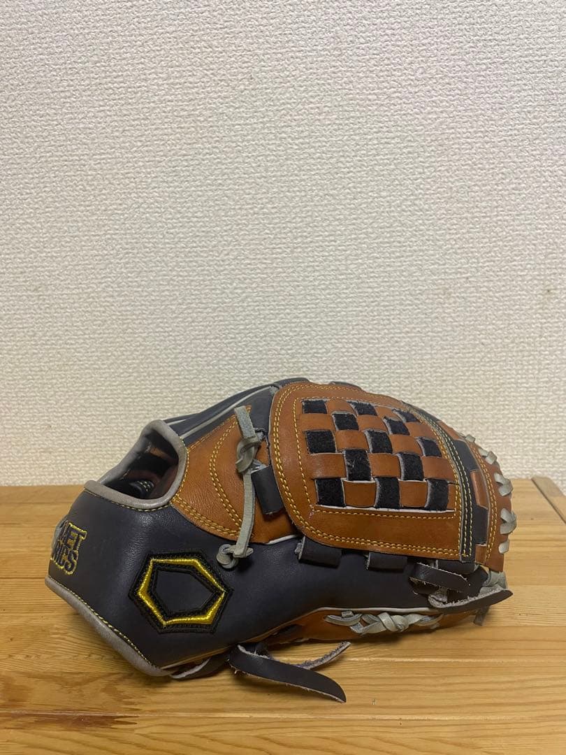 野球　メトリクス硬式用グラブ　内野手用　店舗別注