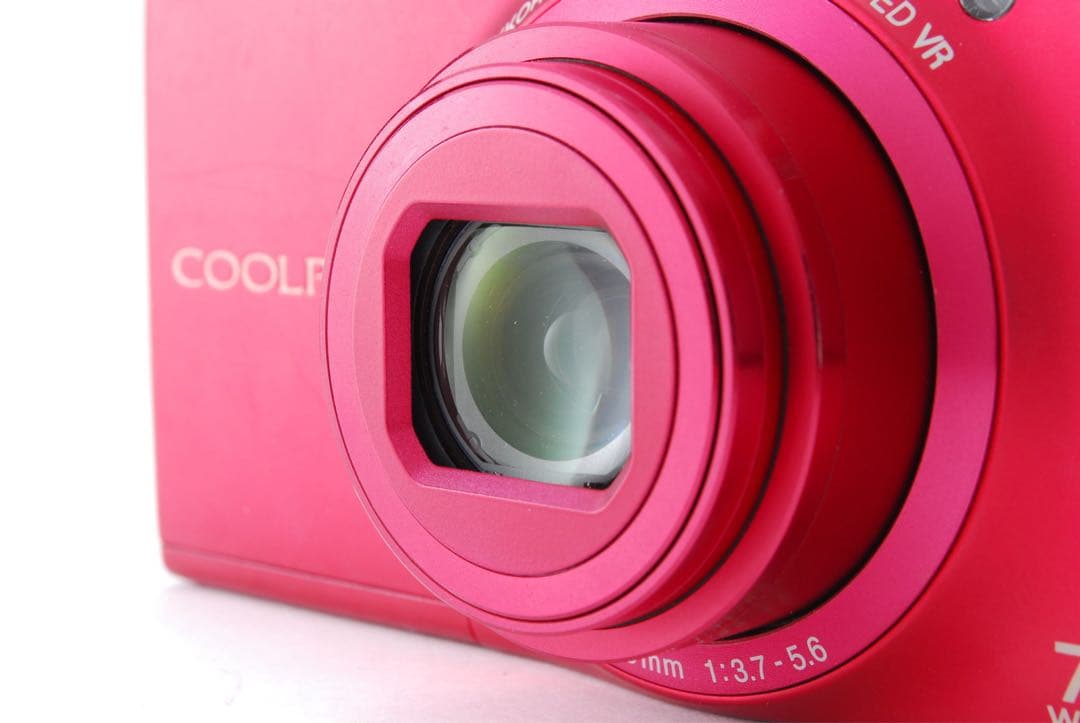 ✨極美品✨ニコン COOLPIX S6100❤大型タッチ液晶で簡単操作！