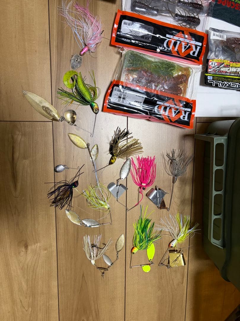 定価五万超えバス釣りセットと　収納ボックス