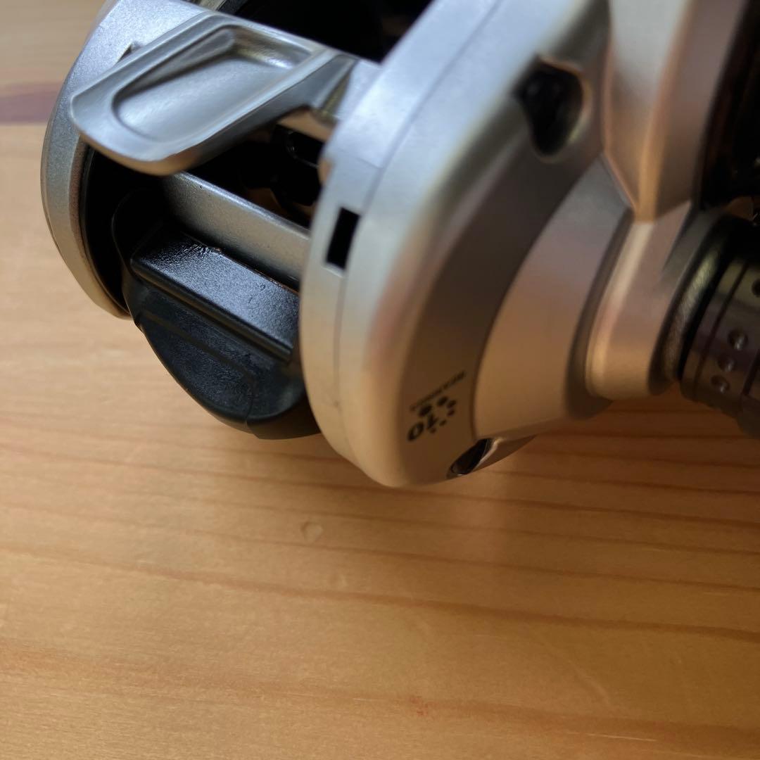 【4日迄】アブガルシア ZENON MG7-L(左ハンドル)