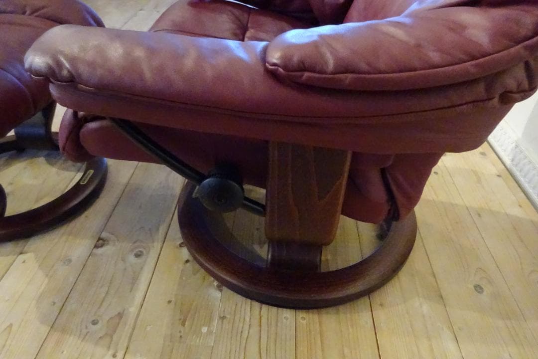 エコーネス　レノ　クラシックM　ストレスレスチェア　リクライニング　本革　北欧