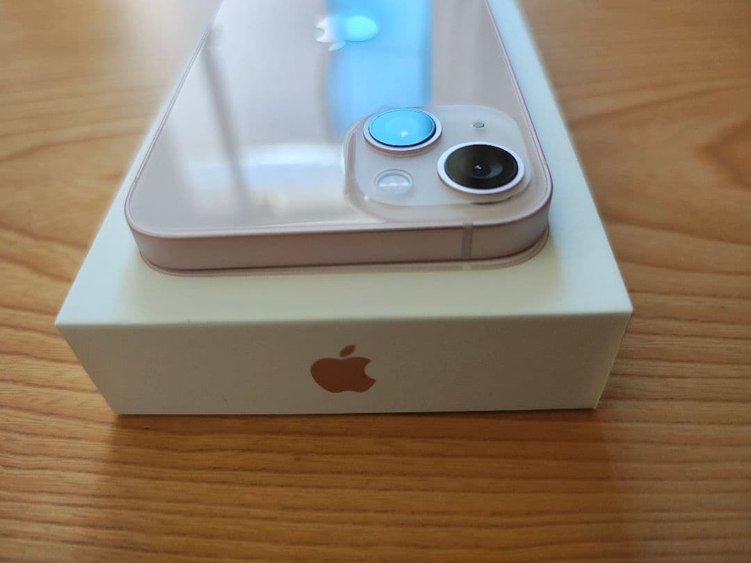 iPhone13 128GB Apple純正バッテリー残量100％リフレッシュ品