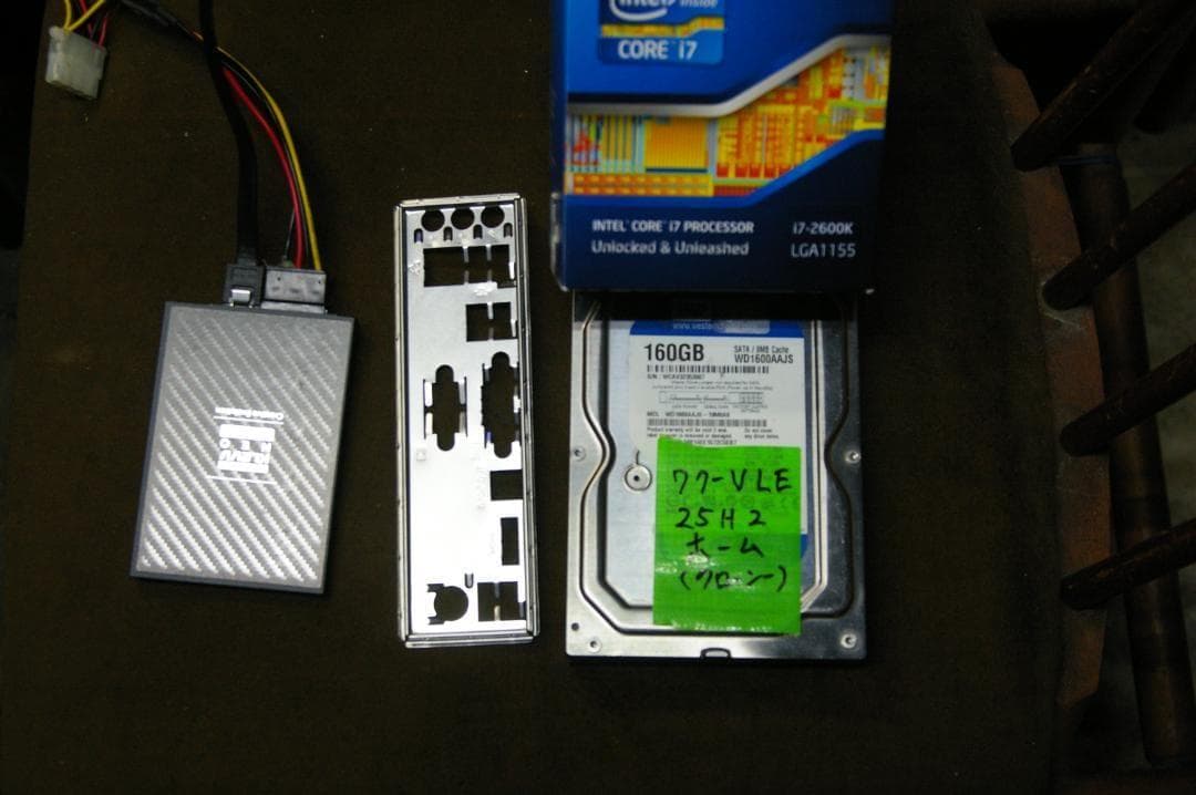 ASUS P8H77-V LE +i7-2600K+8GBメモリー+SSD120