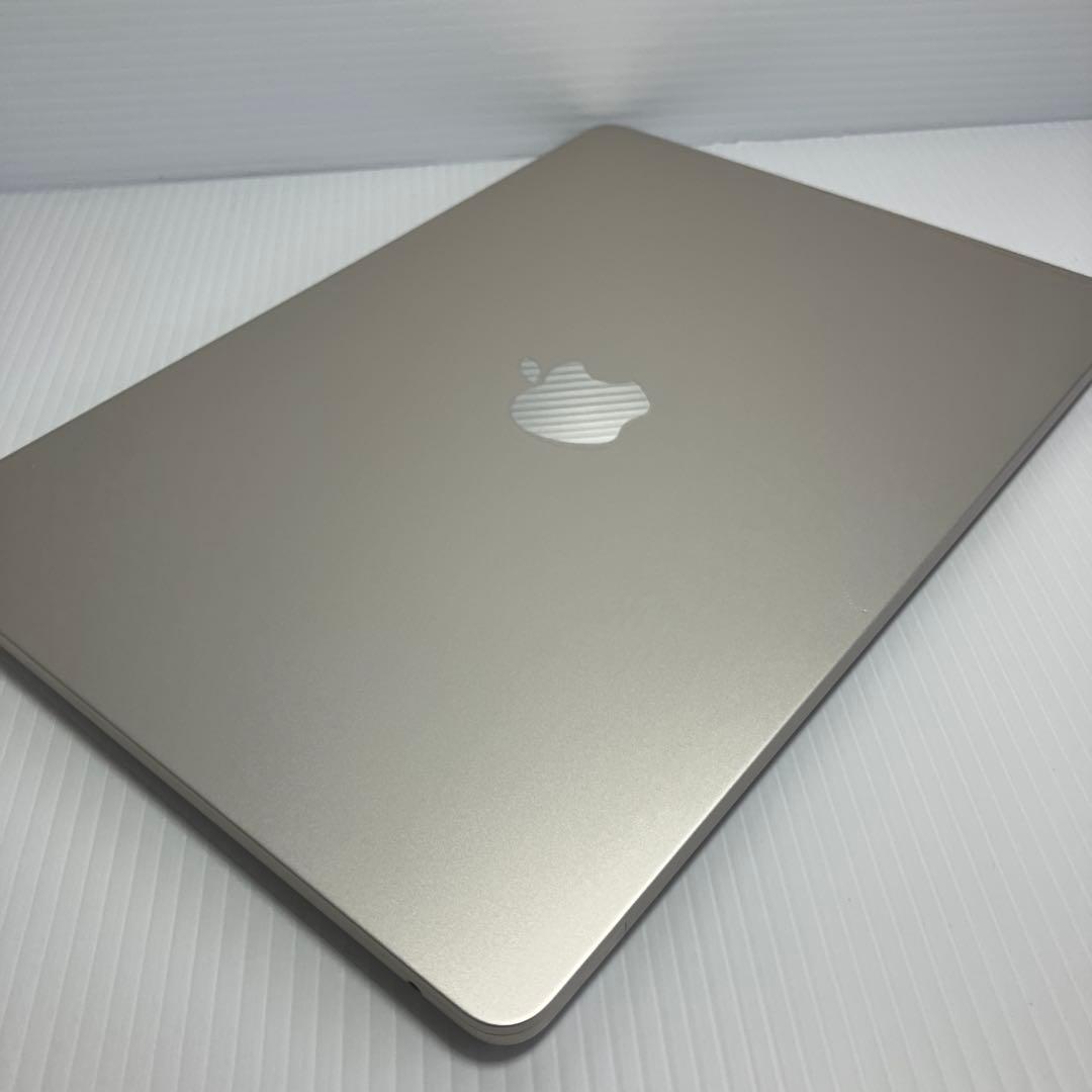 Apple MacBook Air M2チップ
