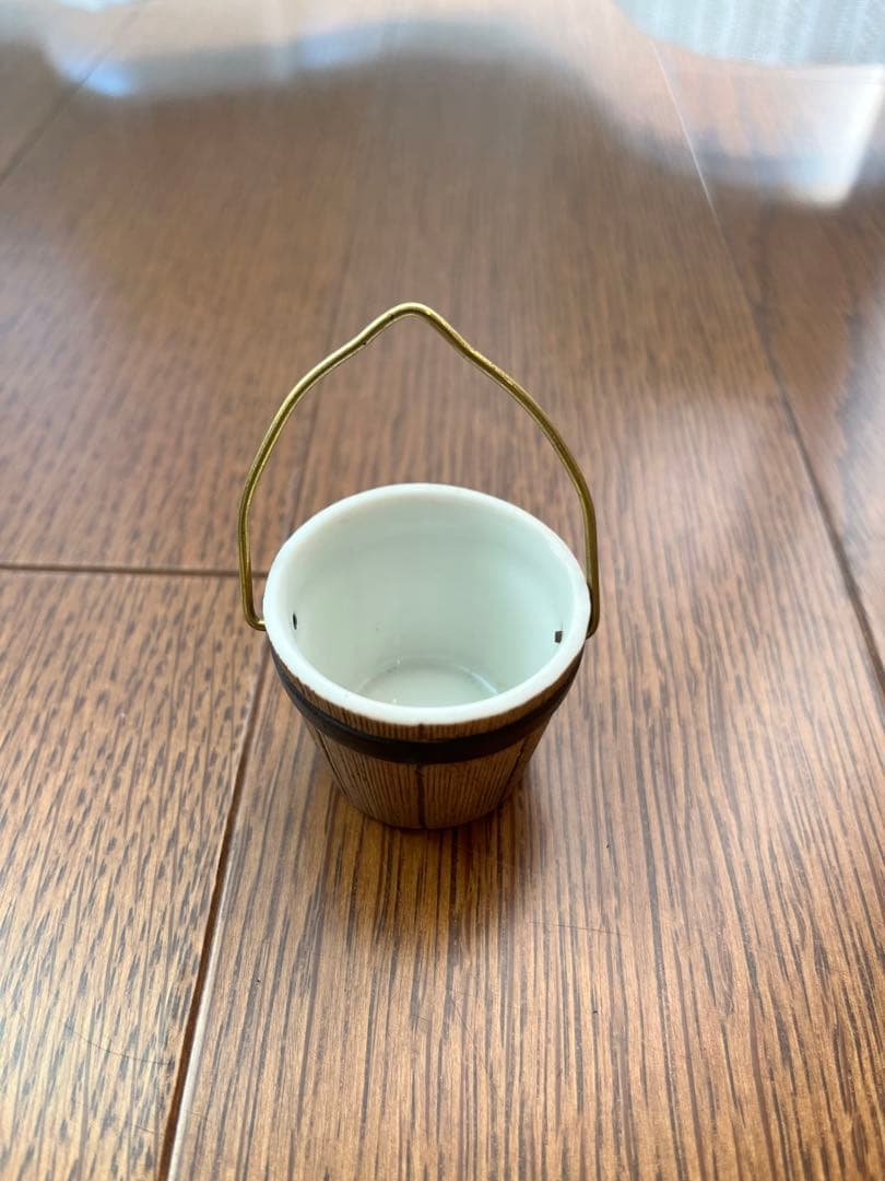 Suntory Whisky  樽　1800ml 43% 空樽