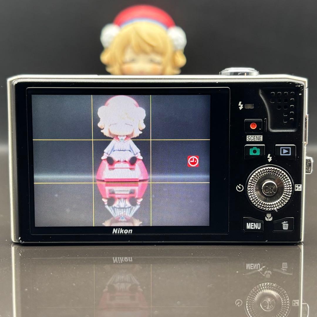 良品 Nikon COOLPIX S8100