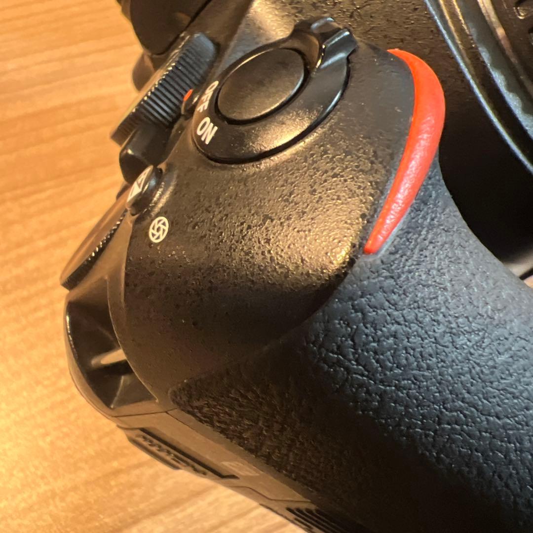 Nikon D5600 ダブルズームレンズキット レンズフィルター付