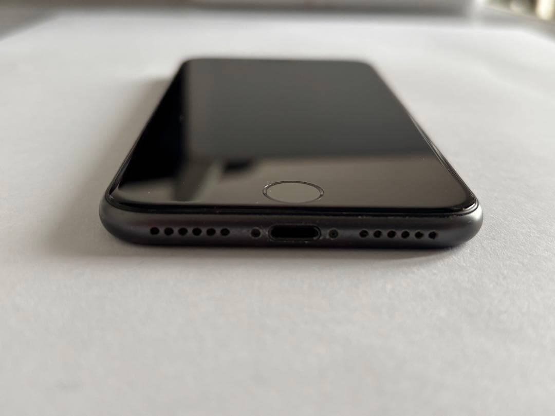 iPhone8 64GB スペースグレイ　箱あり