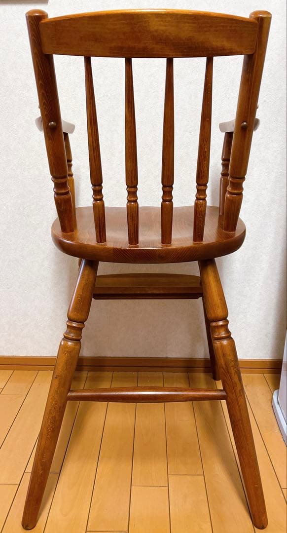 【送料込】木製子ども用肘掛け付きハイチェア