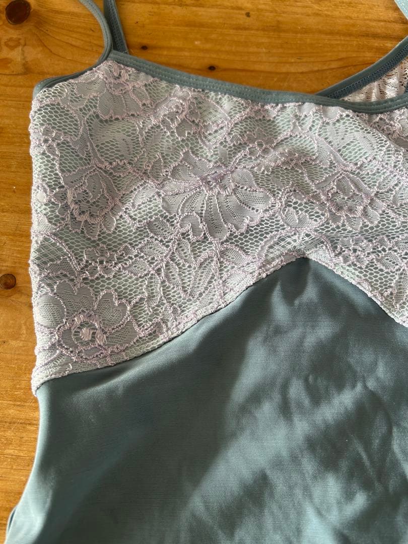 美品Dellalo Milano デラロミラノ レオタード　Mサイズ