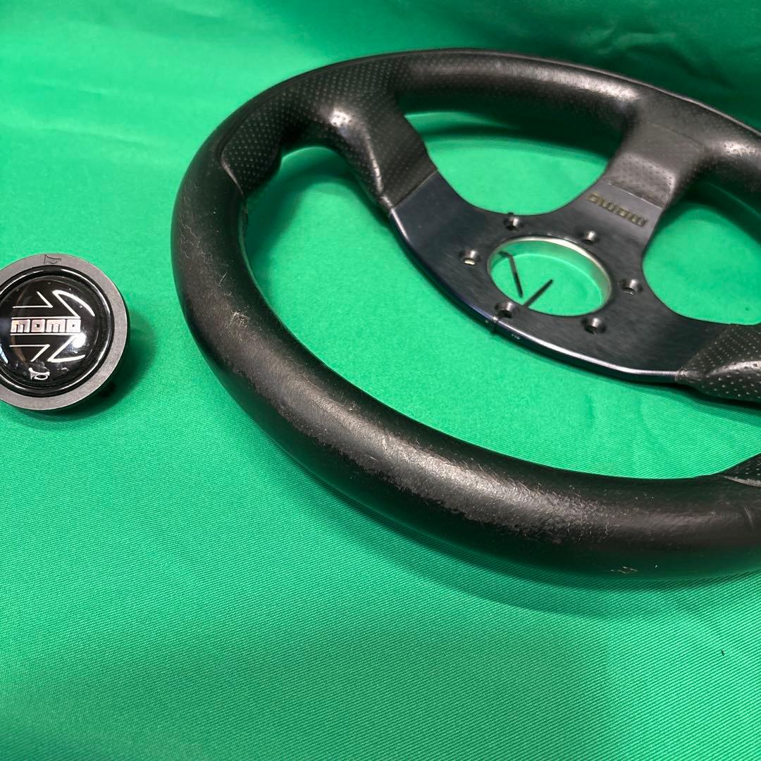 MOMO ステアリング 30パイ 希少サイズ