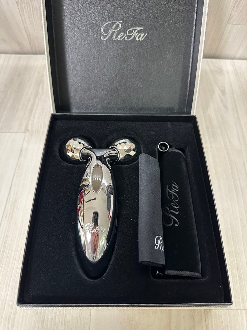 美品 ReFa カラットpec-l1706 美顔ローラー 美容ローラー