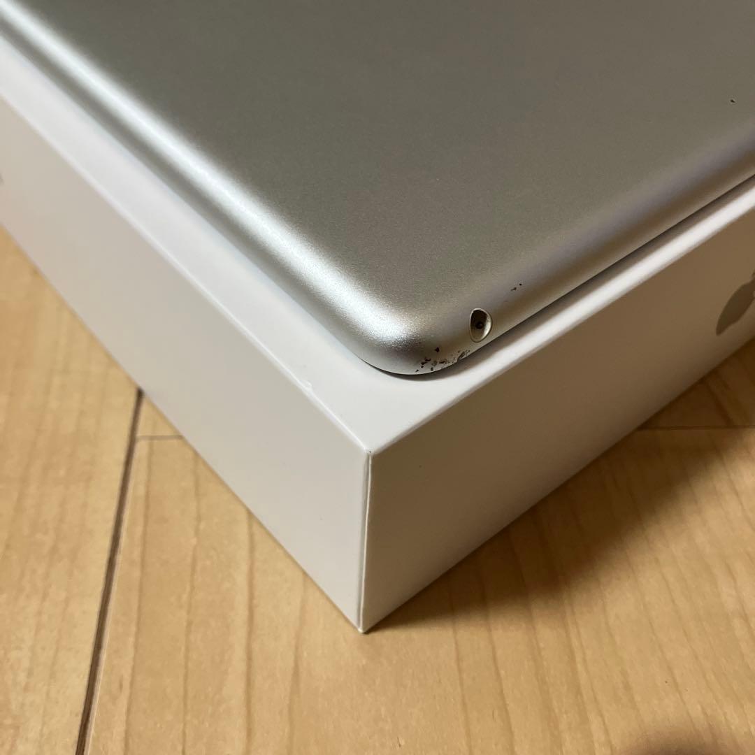 Apple iPad 7 (第7世代) 32GB