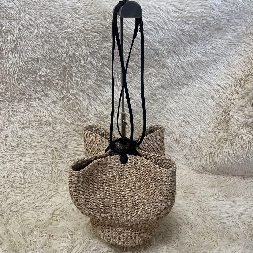 【新品未使用】oddsオッズ　ストロー素材 フラワー型かごバッグ 中型