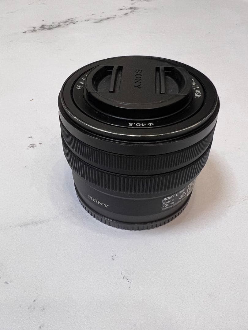 ズームレンズ SONY FE 28-60mm F4-5.6 SEL2860