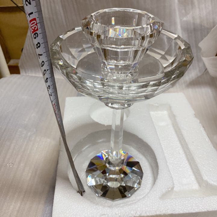 白色透明 水晶花台　ダイヤモンド 装飾品　玉器 碧玉　翡翠