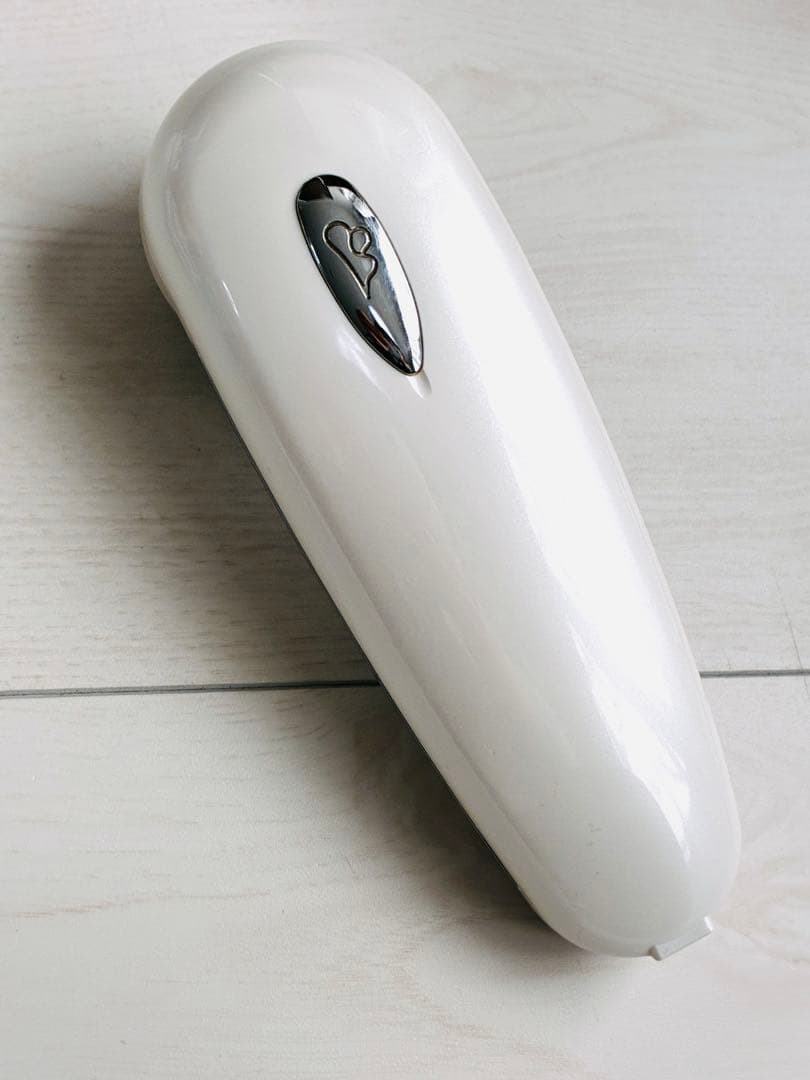 【中古品】ベレガ セルキュア4Tプラス 美顔器＋ReFaコロコロおまけ付