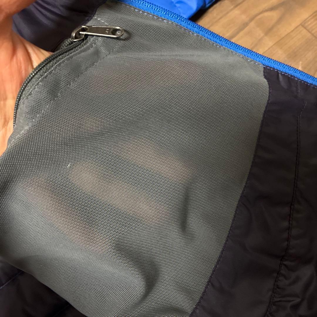 パタゴニア　青　ダウンコート　メンズS 防寒　ジャケット　上着