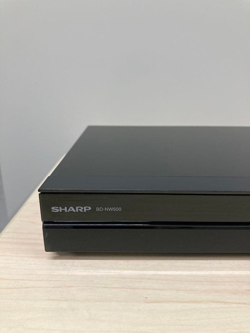 かなり綺麗　シャープ　AQUOS BD-NW 500