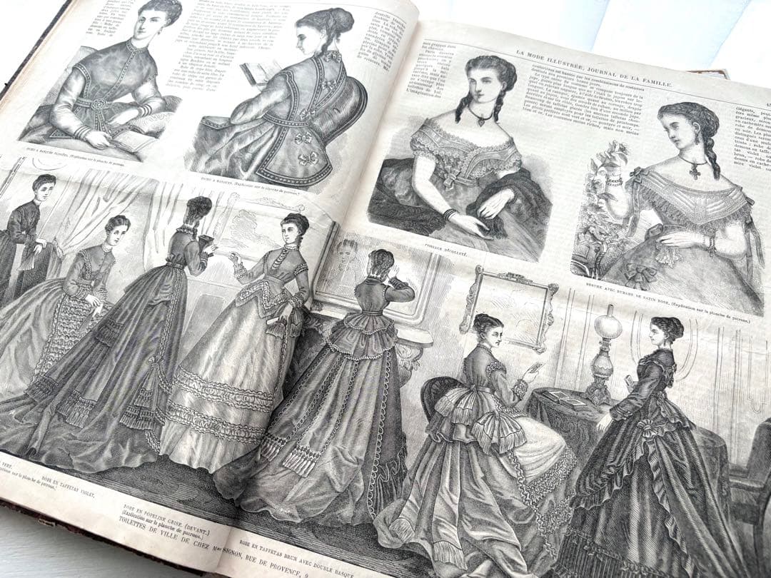 専用　フランス　アンティーク　ファッション雑誌　1869年　年鑑本　モード　洋書