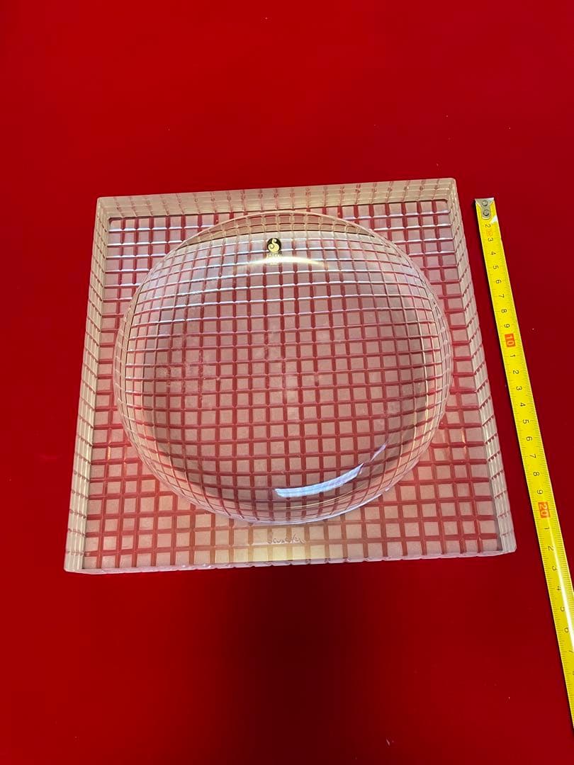 クリスタル工芸品灰皿