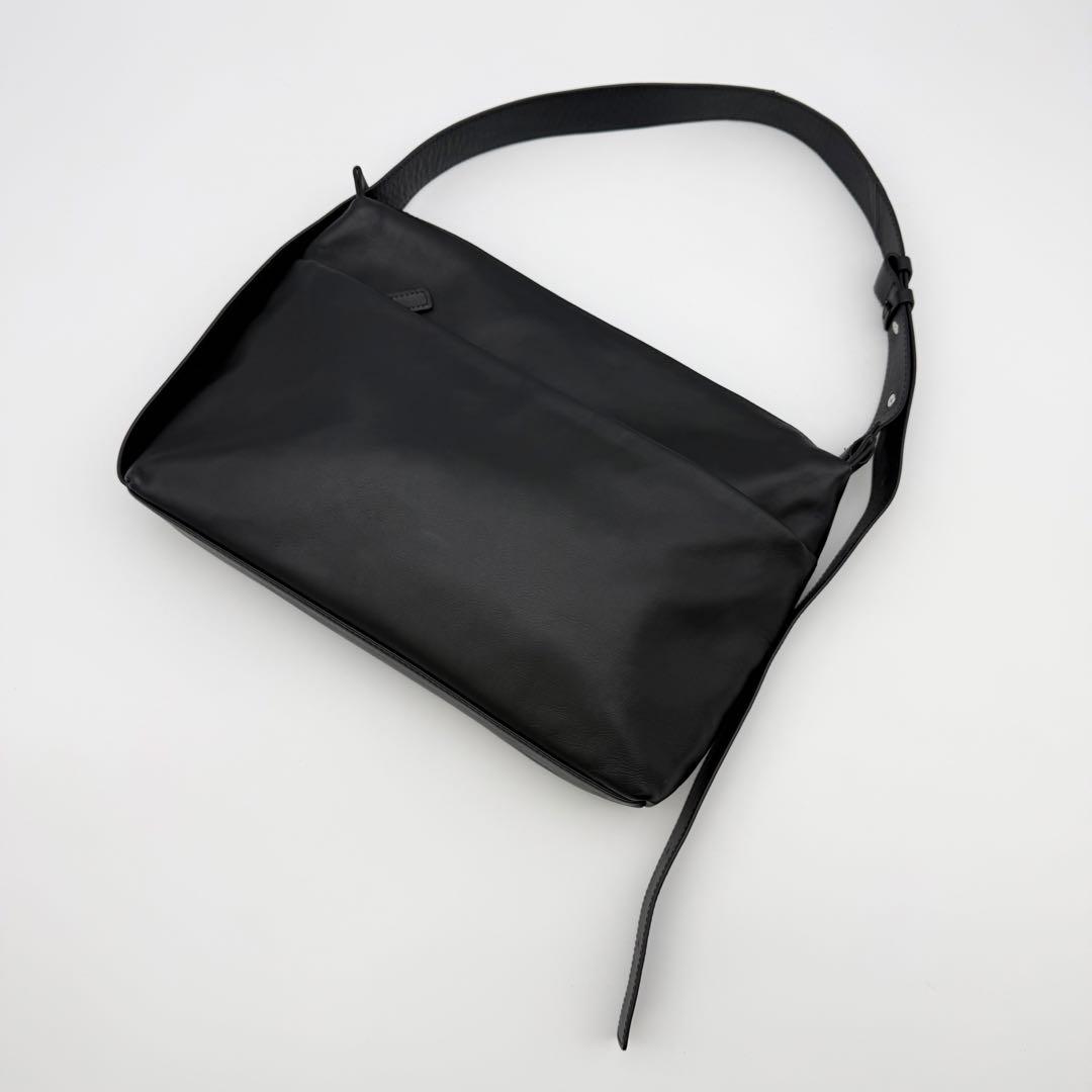 【極美品】ear PAPILLONNER 2WAYレザーショルダーバッグブラック